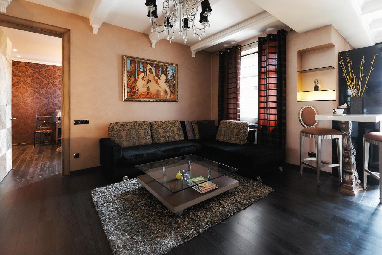 So Fashionable Apartment In The Heart Of Minsk Ngoại thất bức ảnh