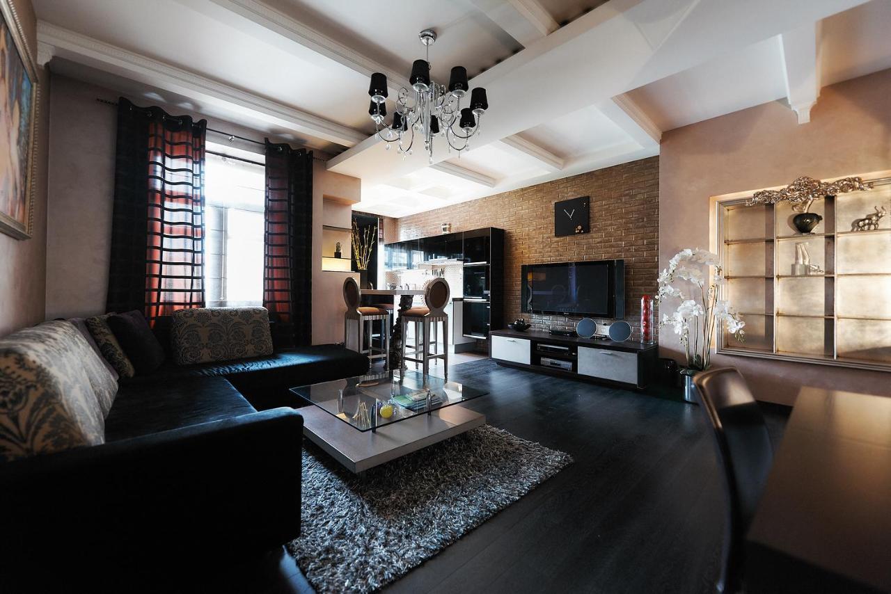 So Fashionable Apartment In The Heart Of Minsk Ngoại thất bức ảnh