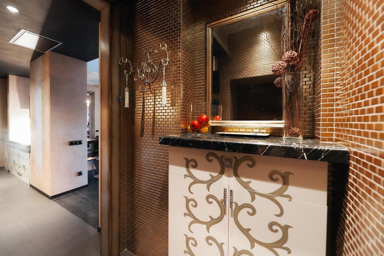 So Fashionable Apartment In The Heart Of Minsk Ngoại thất bức ảnh