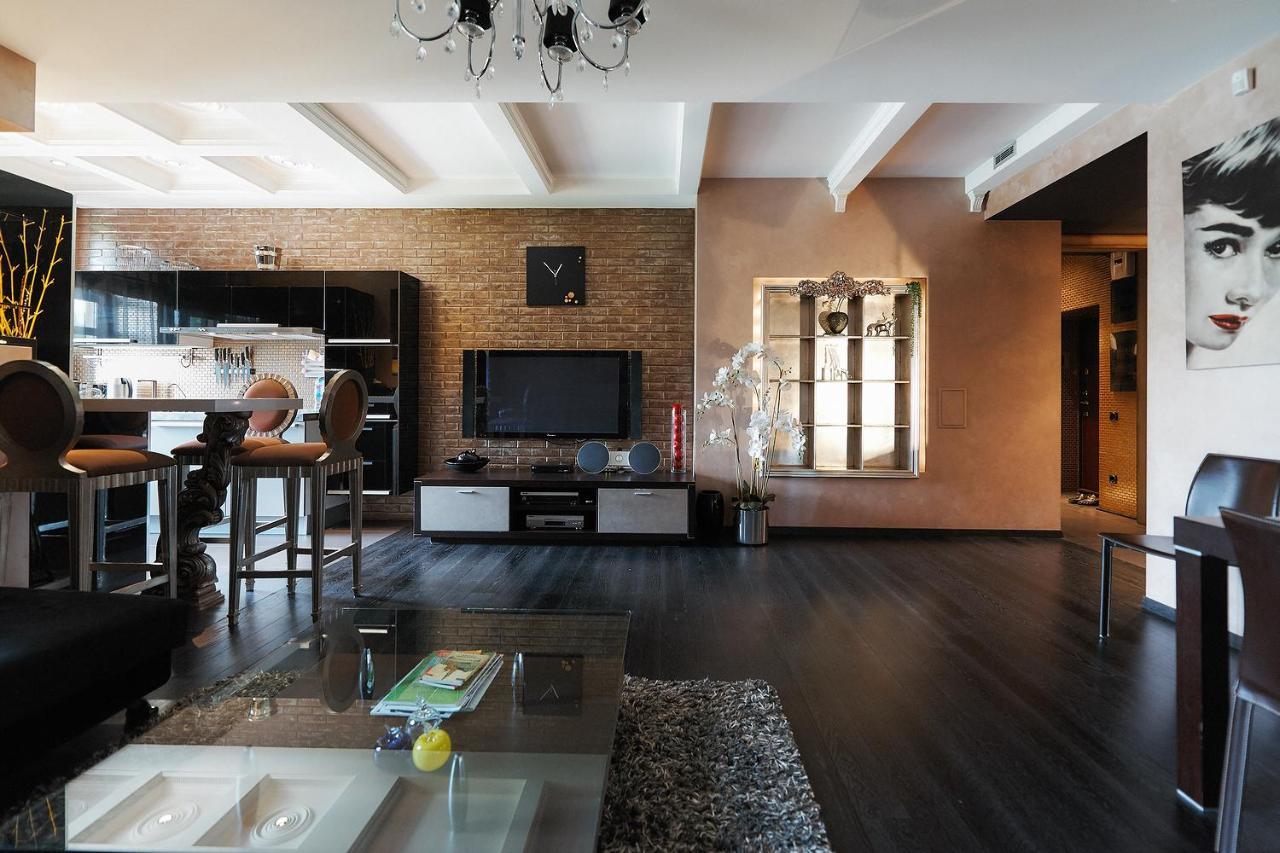 So Fashionable Apartment In The Heart Of Minsk Ngoại thất bức ảnh