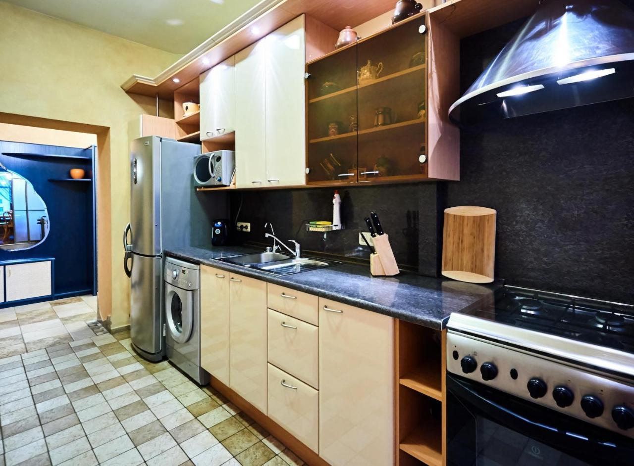 So Fashionable Apartment In The Heart Of Minsk Ngoại thất bức ảnh