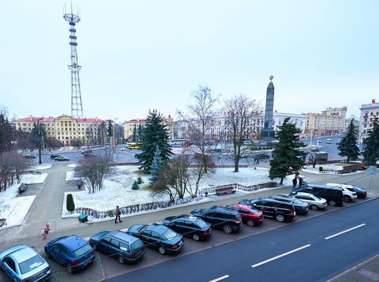 So Fashionable Apartment In The Heart Of Minsk Ngoại thất bức ảnh